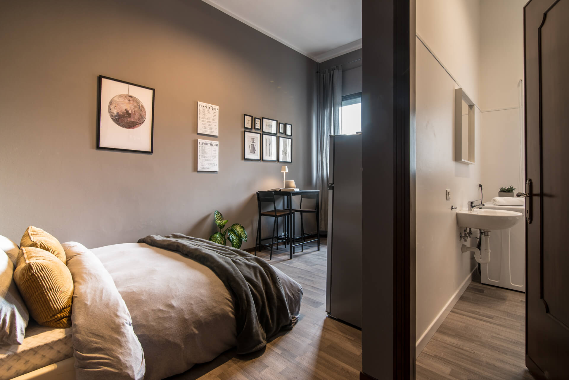3_Happy Coliving Via Cordenons 2 Bedstudent (48).jpg